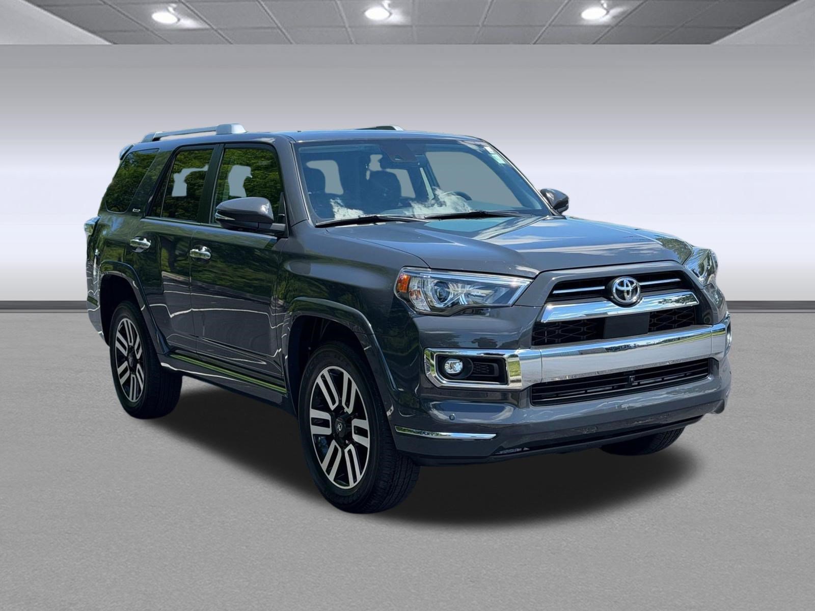 Used 2024 Toyota 4Runner Limited AWD/4WD image 7