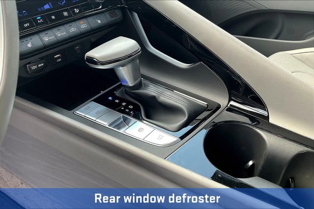 New 2025 Hyundai Elantra SEL image 9