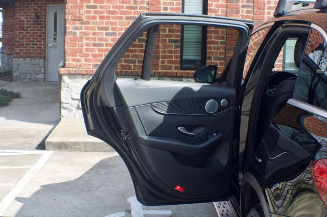 Used 2017 Mercedes-Benz GLC 300 4MATIC image 38