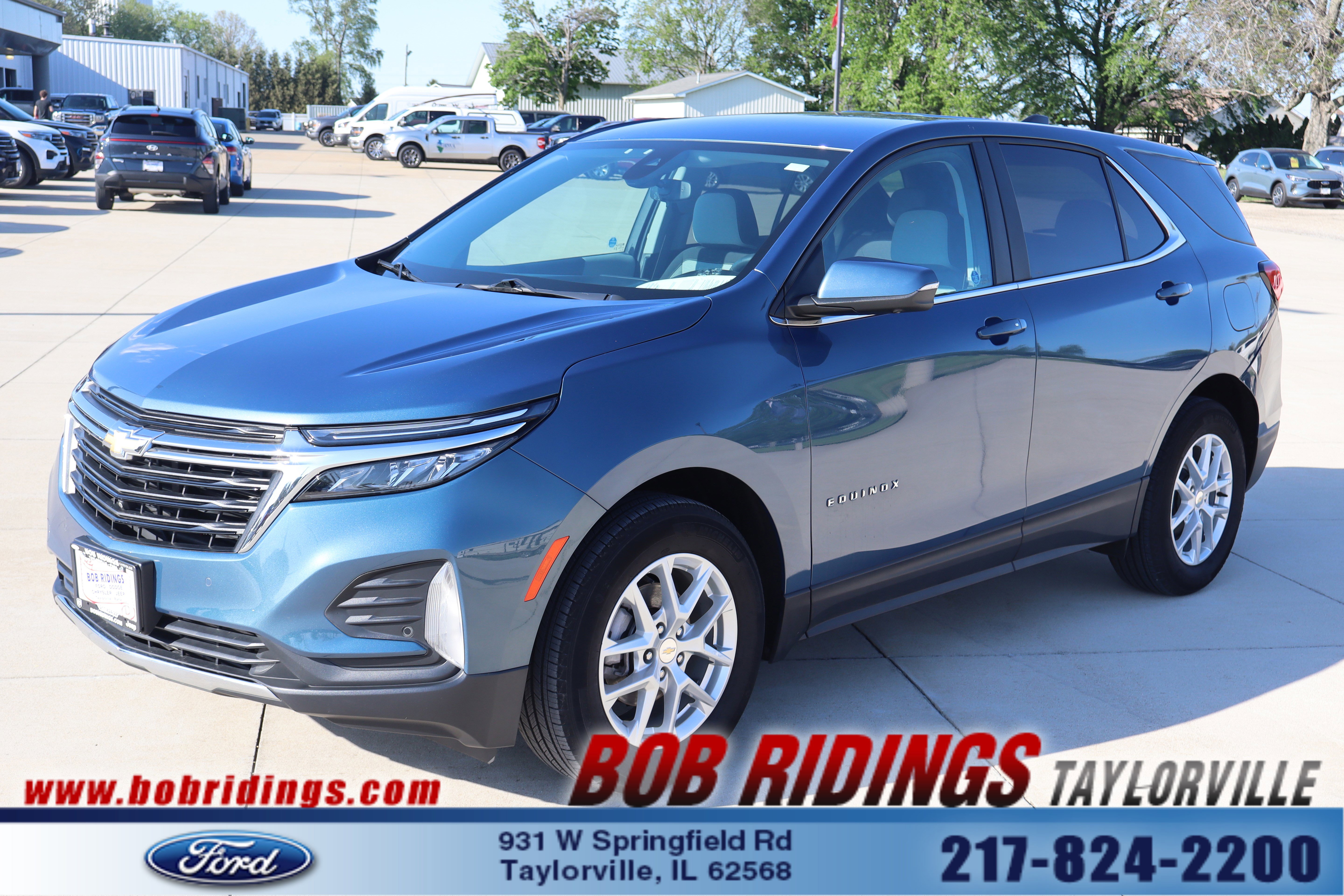 Used 2024 Chevrolet Equinox LT FWD image 1