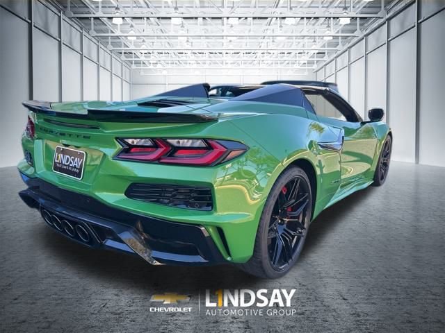New 2026 Chevrolet Corvette Z06 w/ Stealth Interior Trim Package image 7