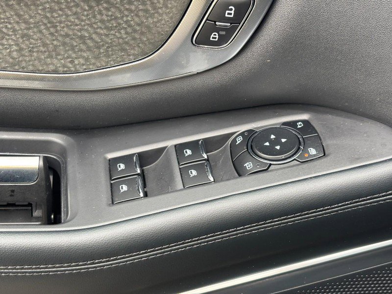 Used 2025 Ford Expedition Tremor image 18