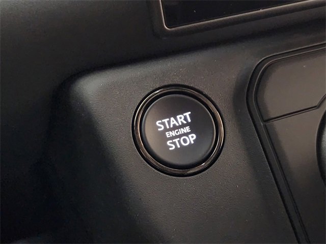 Used 2026 Land Rover Defender 110 image 20