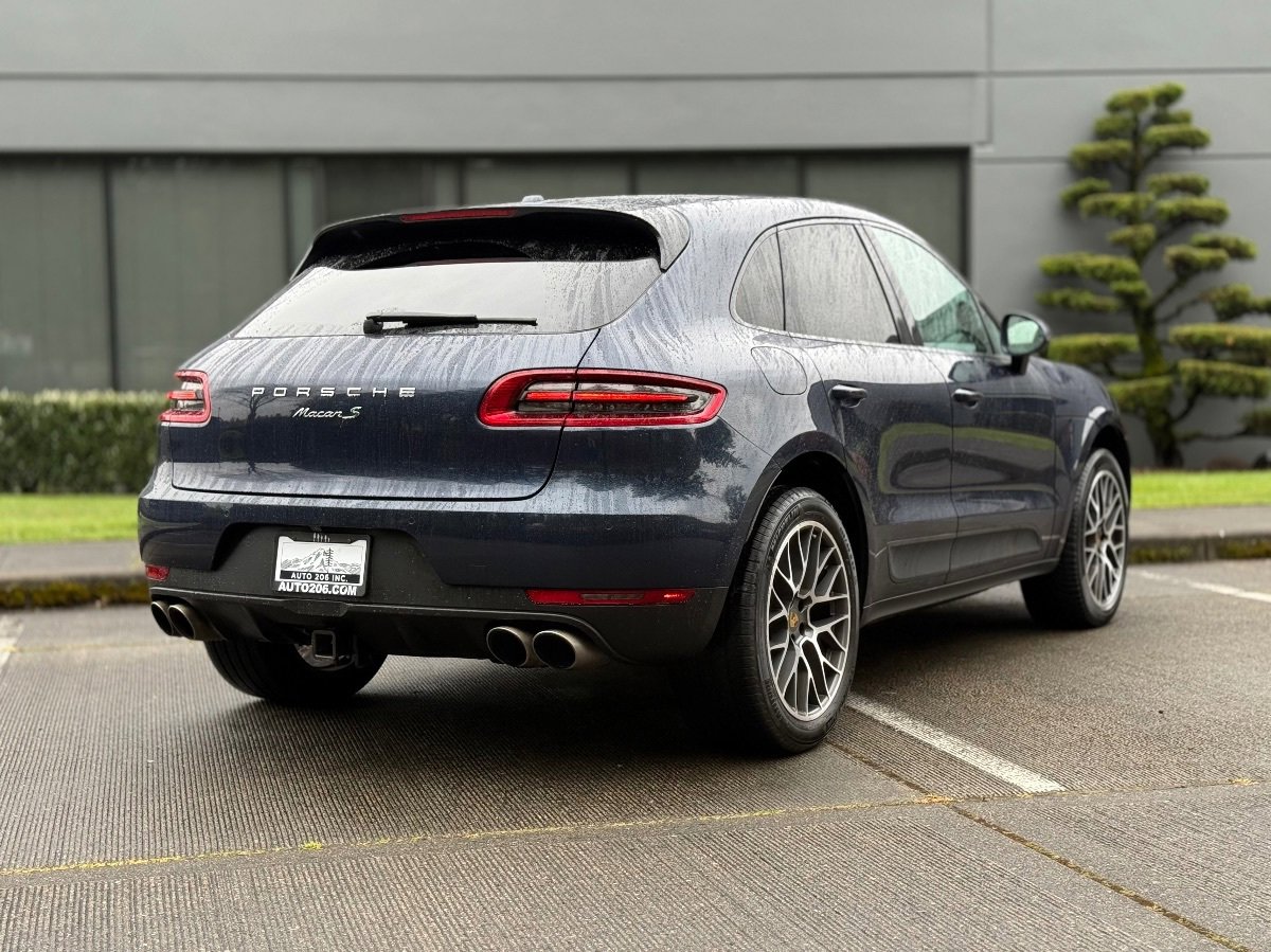 Used 2015 Porsche Macan S AWD/4WD image 3