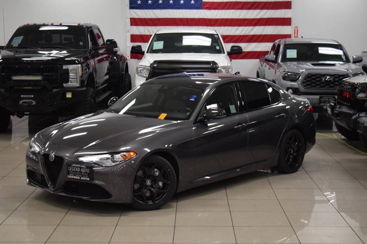 Used 2021 Alfa Romeo Giulia Sprint w/ Nero Edizione image 6