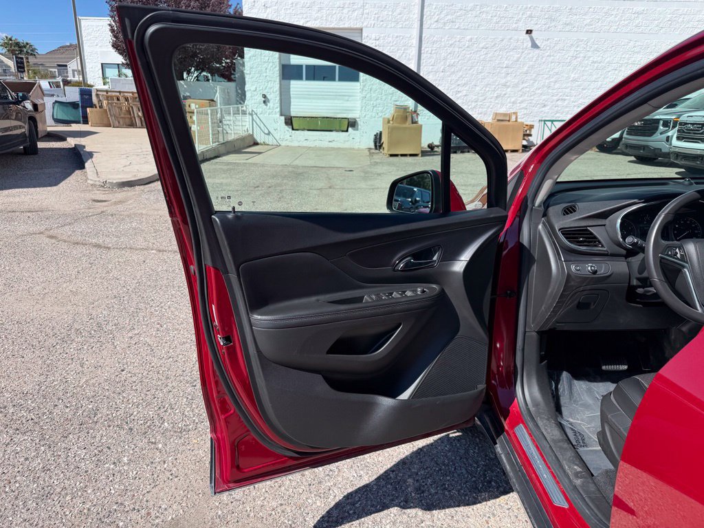 Used 2019 Buick Encore Preferred w/ Safety Package FWD image 9