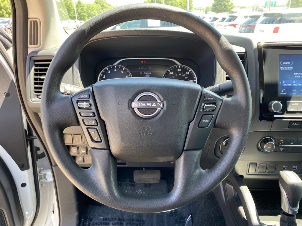 Used 2024 Nissan Frontier S AWD/4WD image 13