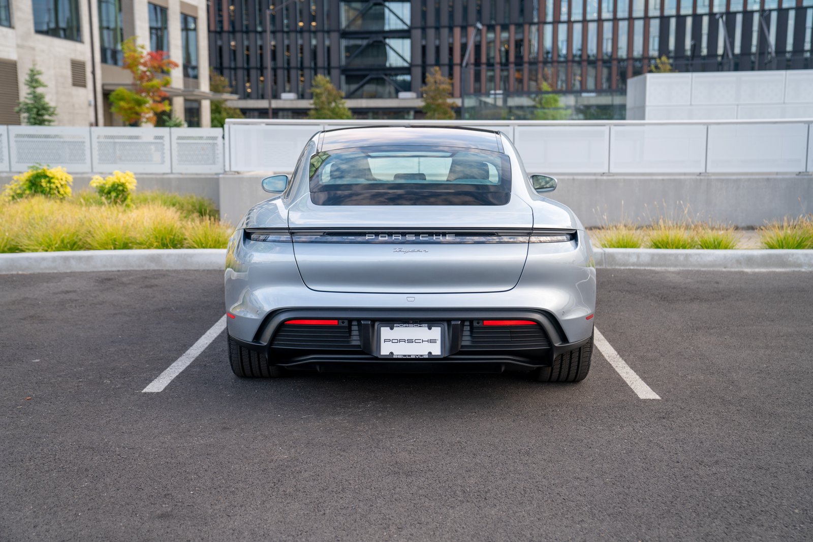 Certified 2025 Porsche Taycan AWD/4WD image 7