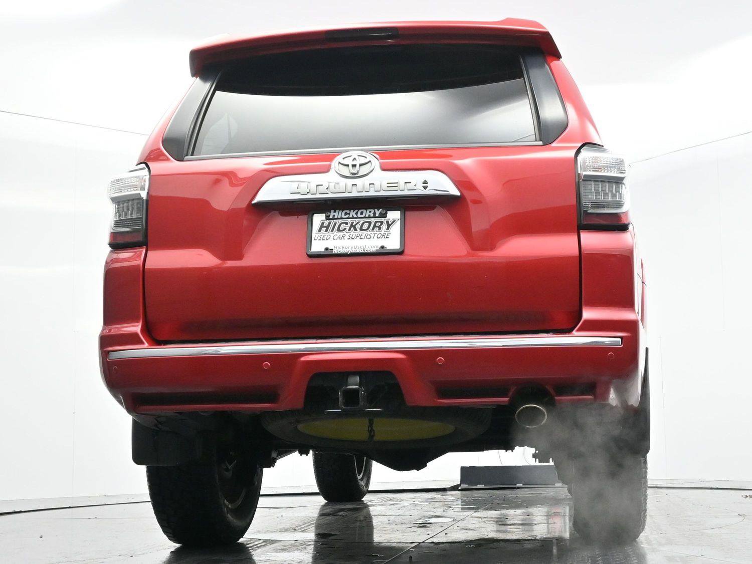 Used 2014 Toyota 4Runner Limited image 52