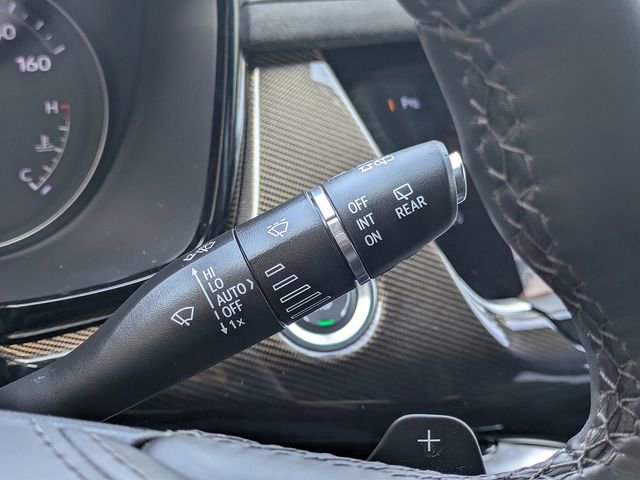 Certified 2025 Cadillac XT6 Premium Luxury image 30