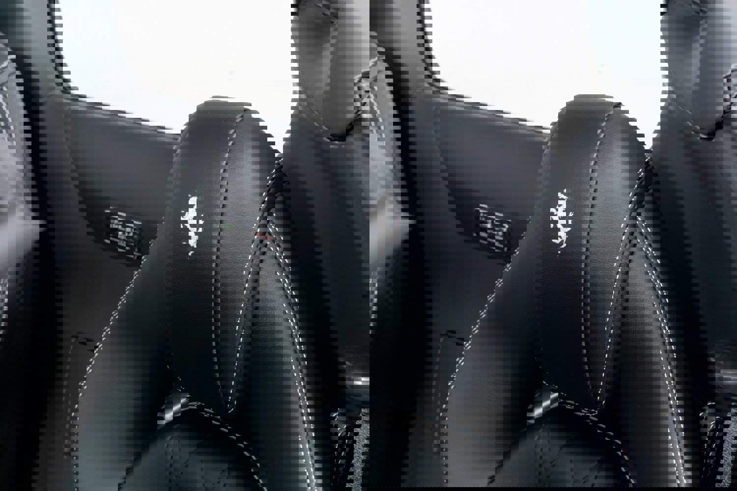 Certified 2021 Ferrari 812 GTS image 32