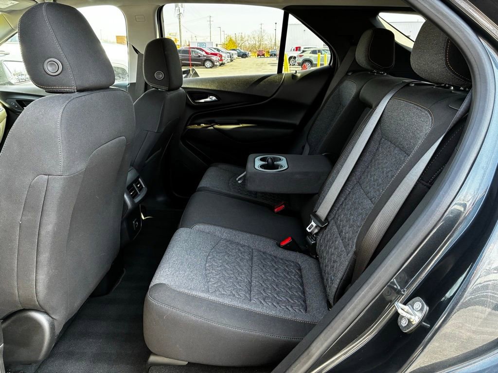 Used 2023 Chevrolet Equinox LT image 34