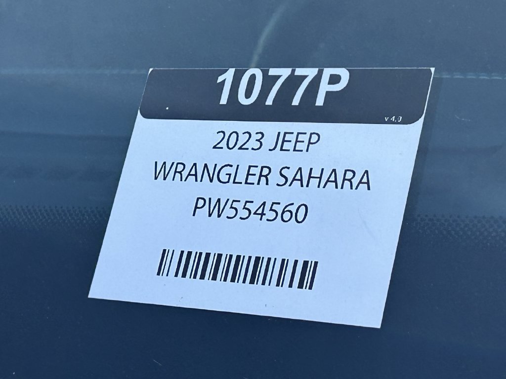 Used 2023 Jeep Wrangler Unlimited Sahara w/ Cold Weather Group AWD/4WD image 33