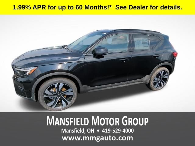 New 2026 Volvo XC40 B5 Plus w/ Protection Package Premier AWD/4WD image 3