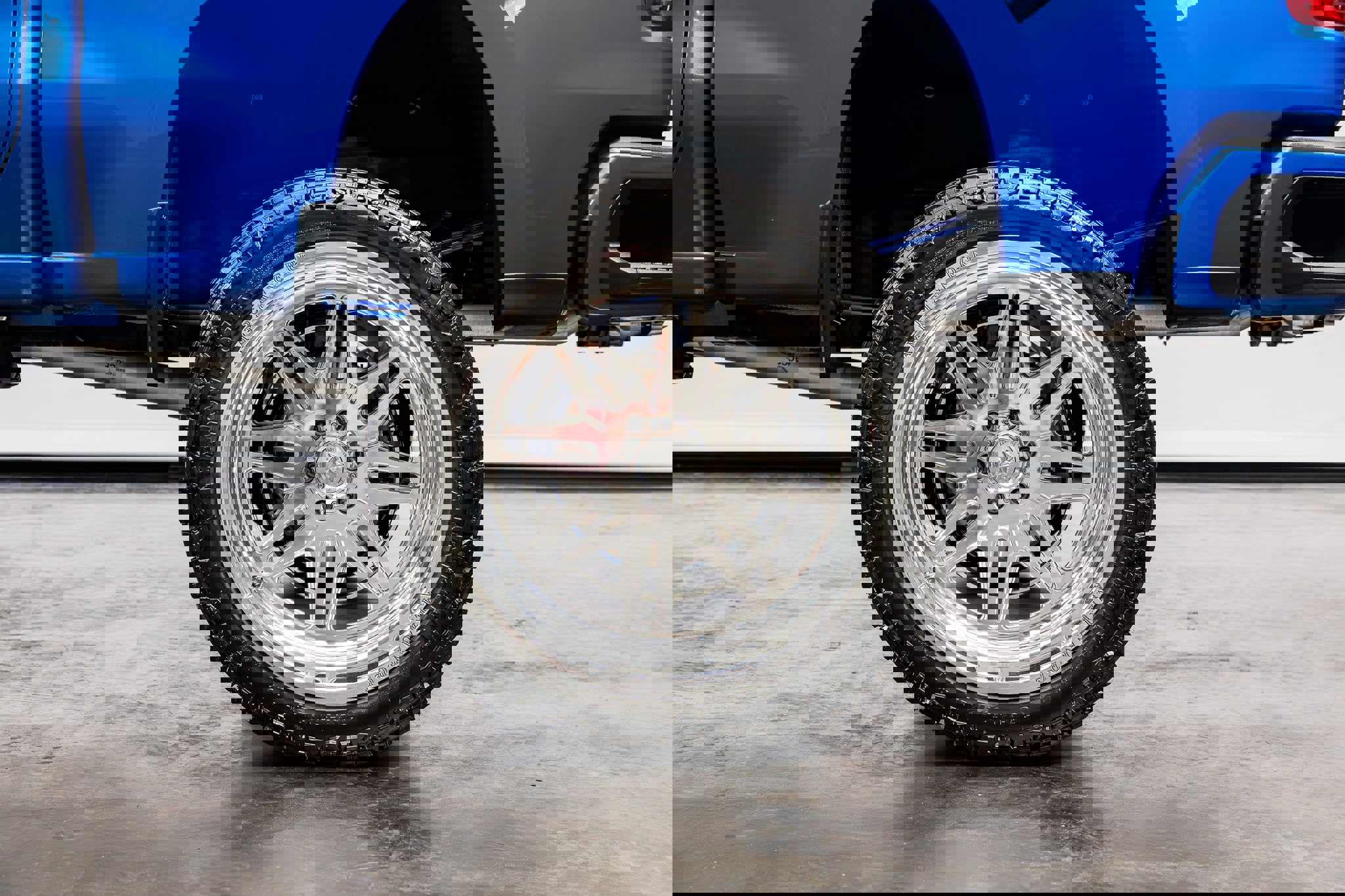 Used 2023 Chevrolet Silverado 1500 RST AWD/4WD image 17