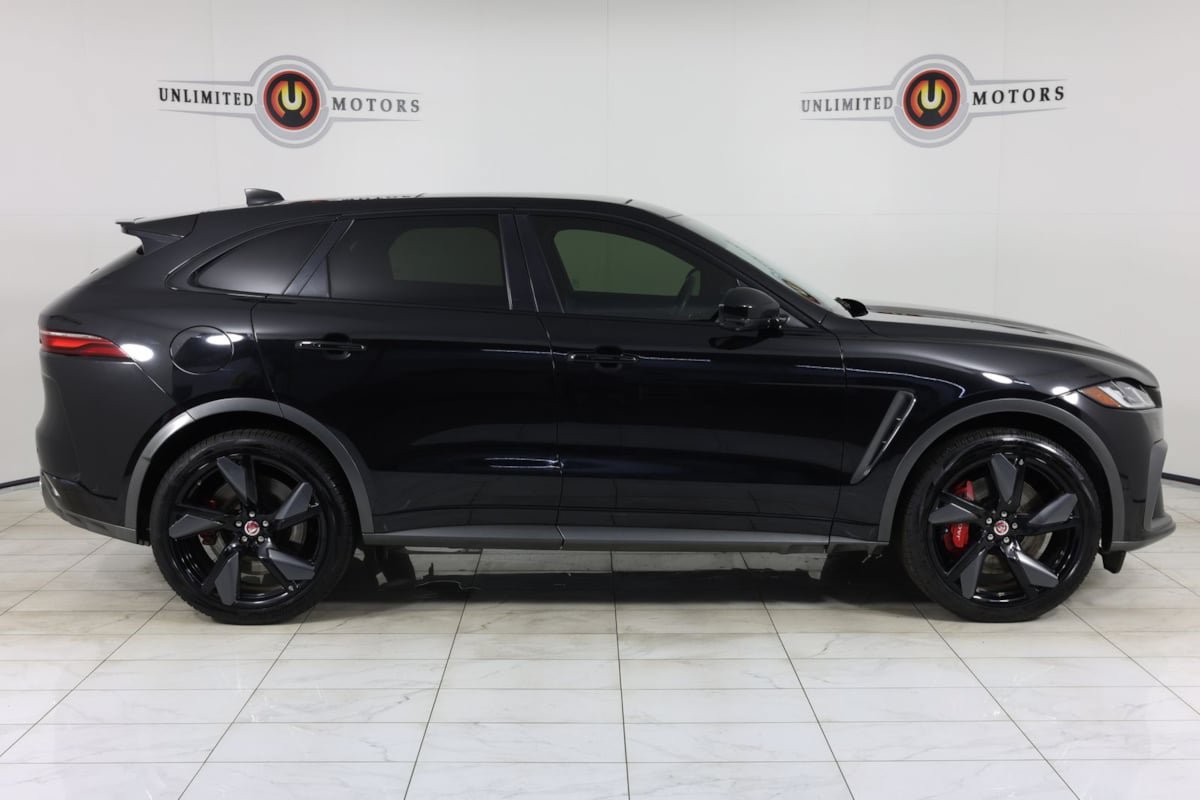Used 2021 Jaguar F-PACE SVR AWD/4WD image 2