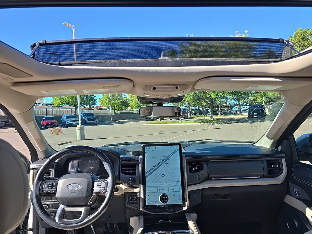 Used 2024 Ford Expedition Max Platinum AWD/4WD image 16