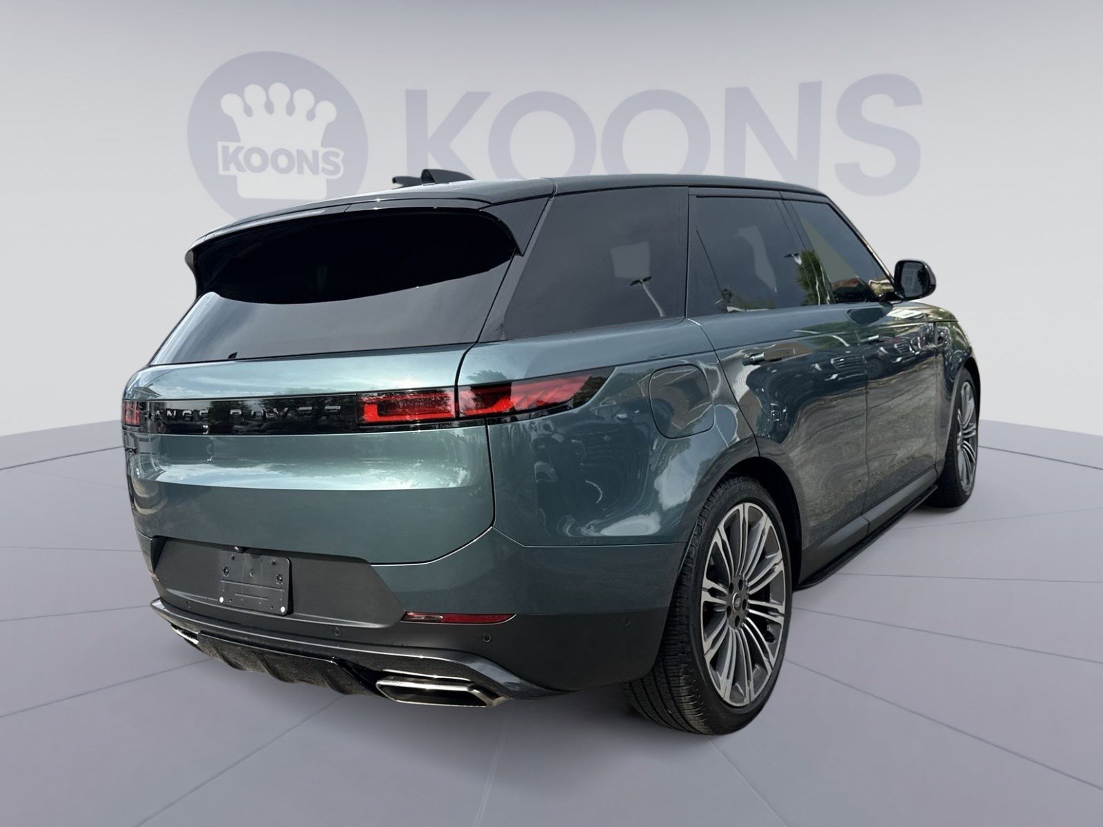 Used 2024 Land Rover Range Rover Sport SE AWD/4WD image 7