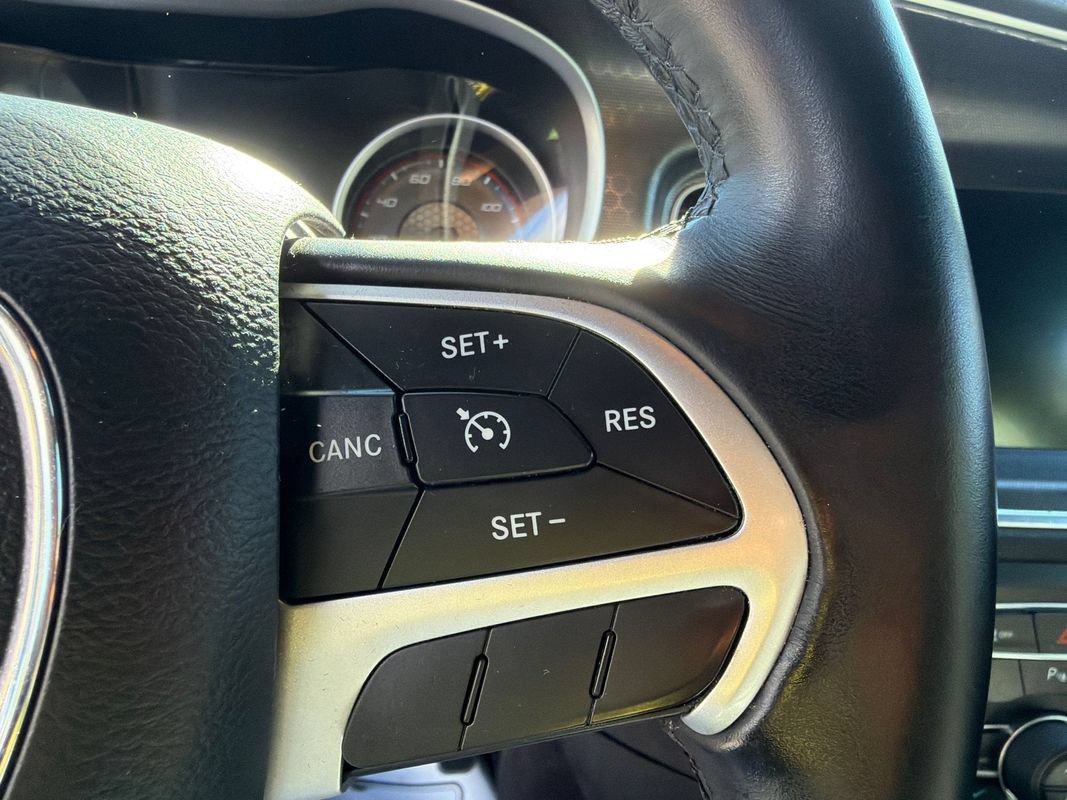 Used 2016 Dodge Charger SXT w/ Navigation & Travel Group RWD image 23