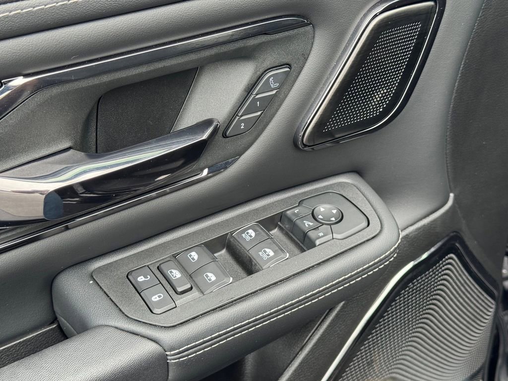 Used 2026 RAM 1500 Limited AWD/4WD image 17