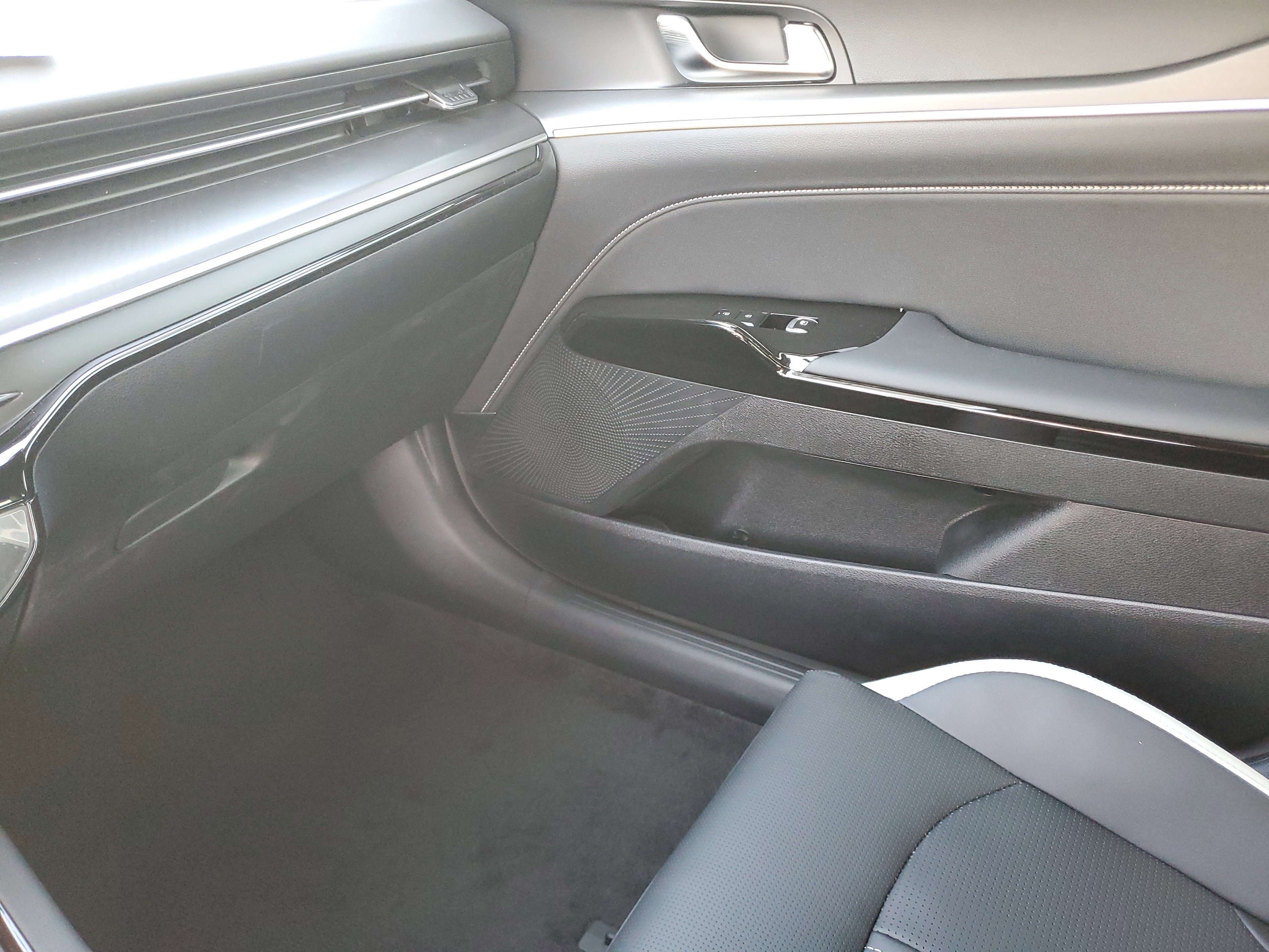 Certified 2026 Kia K5 GT-Line FWD image 23