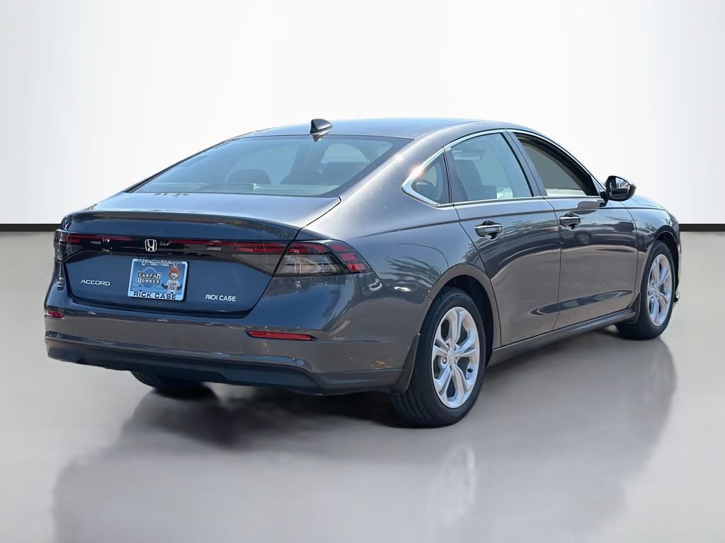 Used 2025 Honda Accord LX image 5