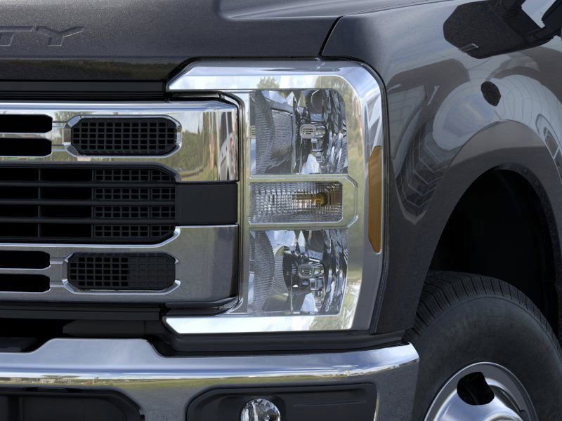 New 2026 Ford F350 XL image 18