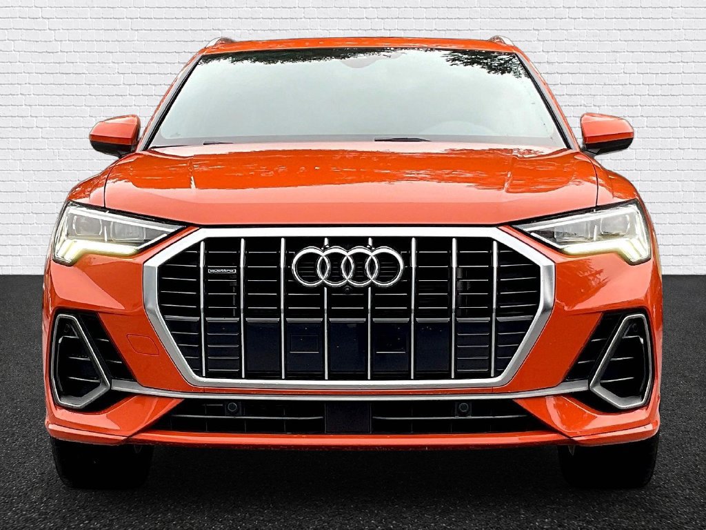 Used 2022 Audi Q3 2.0T Premium Plus AWD/4WD image 2