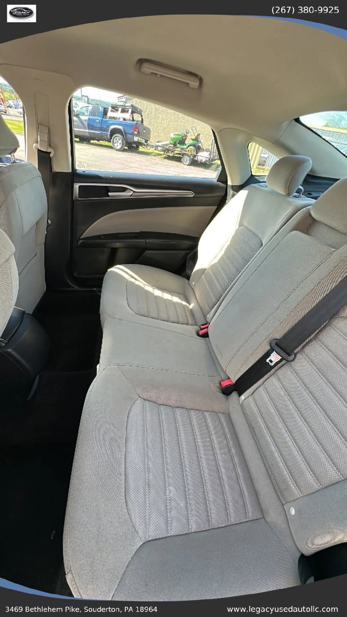 Used 2018 Ford Fusion S FWD image 36