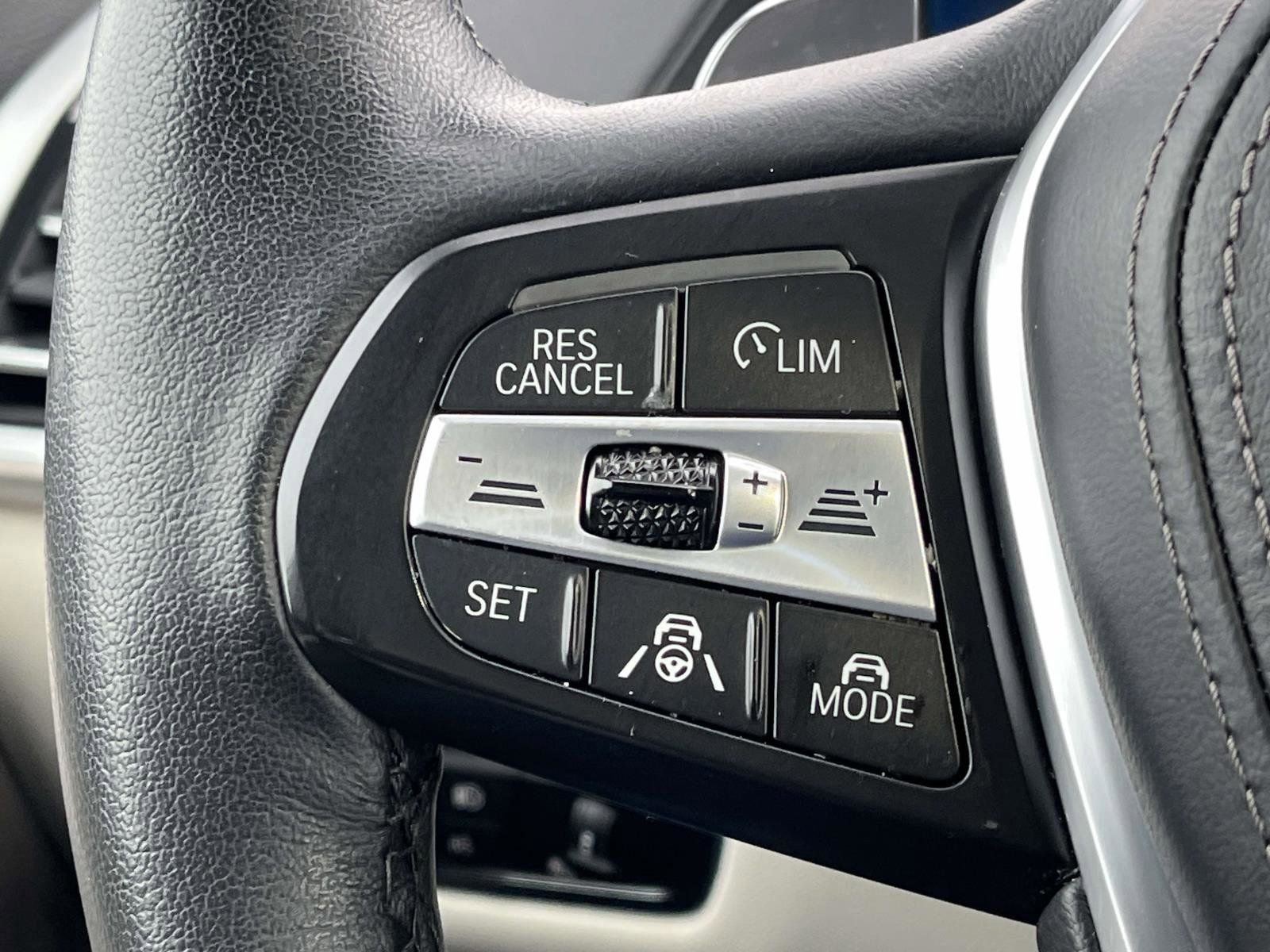 Used 2022 BMW X6 xDrive40i image 26