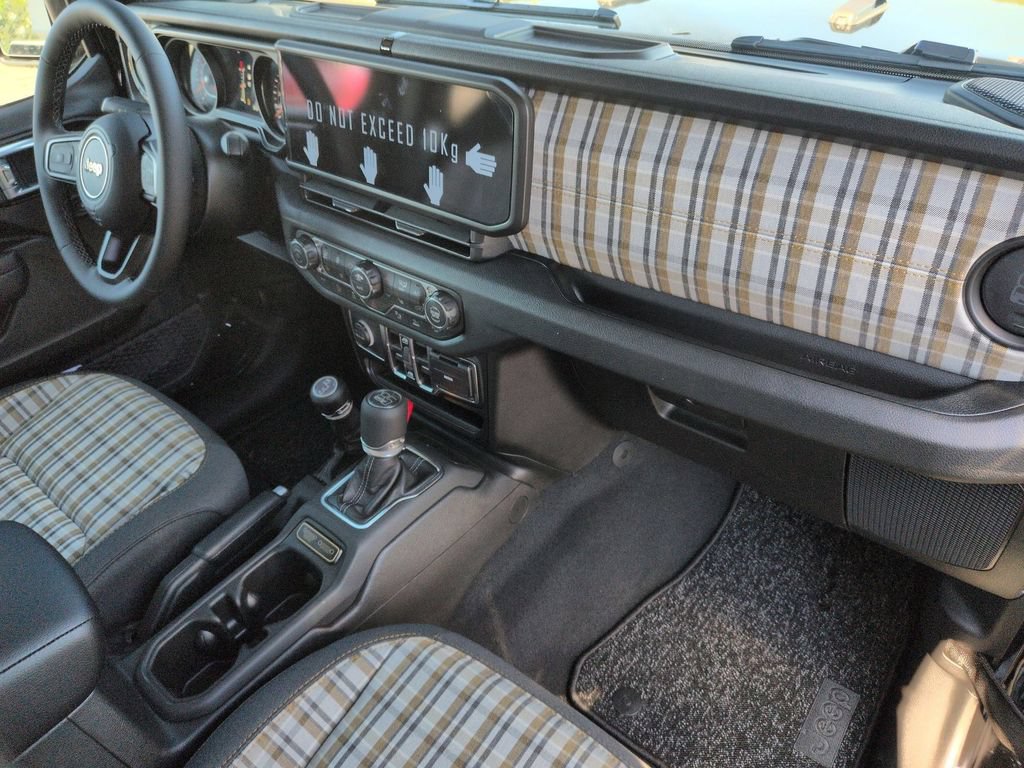 New 2026 Jeep Gladiator Sport AWD/4WD image 33