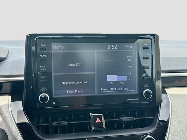 Used 2022 Toyota Corolla LE FWD image 14