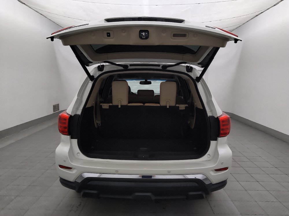 Used 2020 Nissan Pathfinder SL FWD image 29