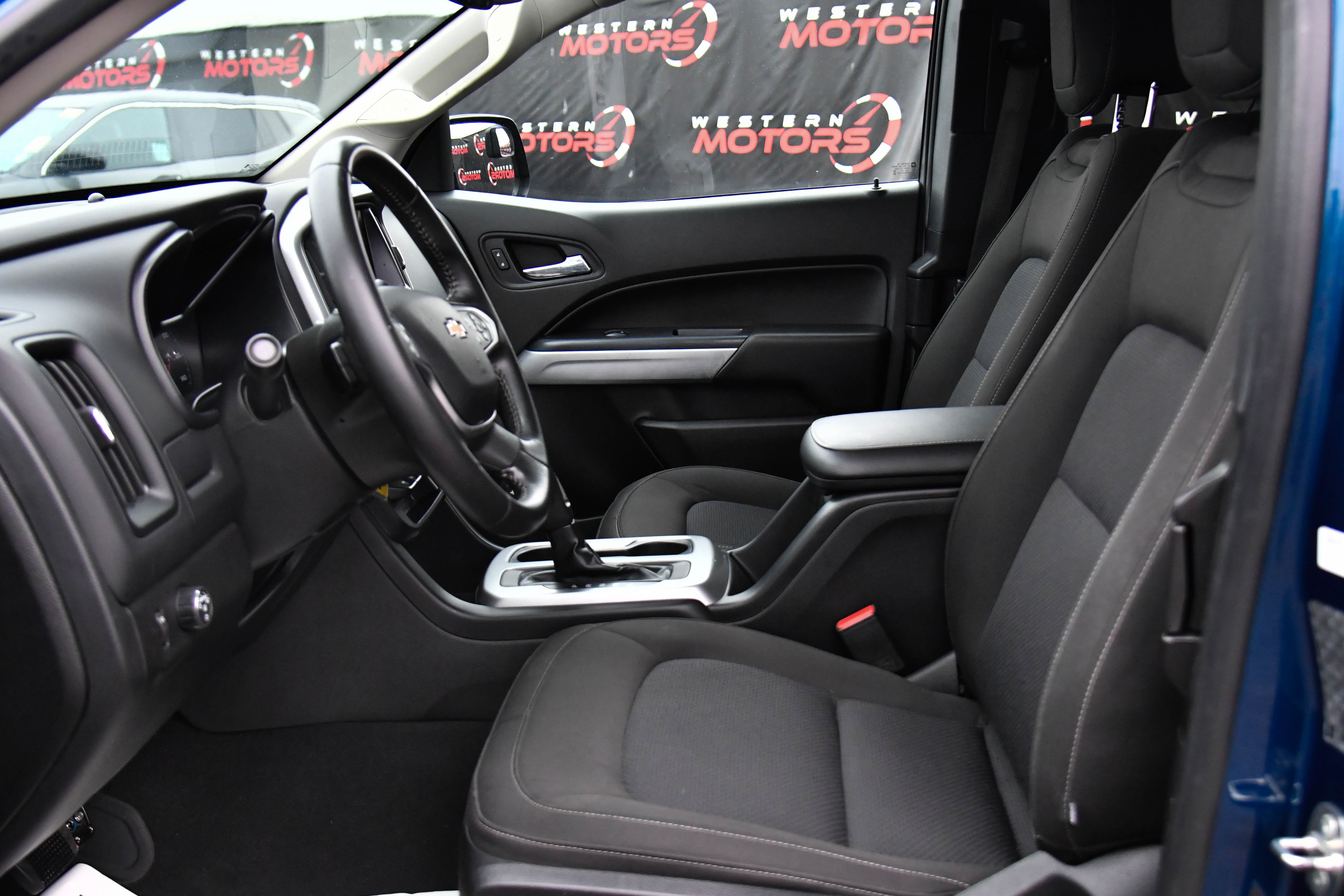 Used 2019 Chevrolet Colorado LT w/ LT Convenience Package image 17