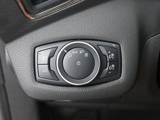 Used 2017 Ford Escape Titanium image 14