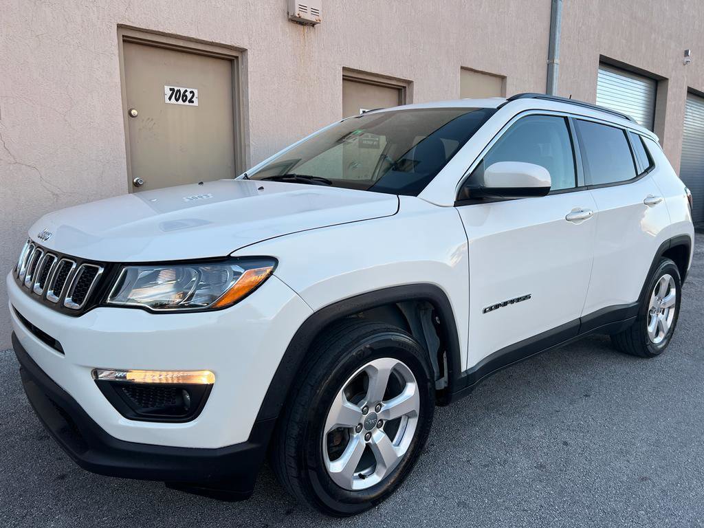 Used 2018 Jeep Compass Latitude w/ Popular Equipment Group image 2