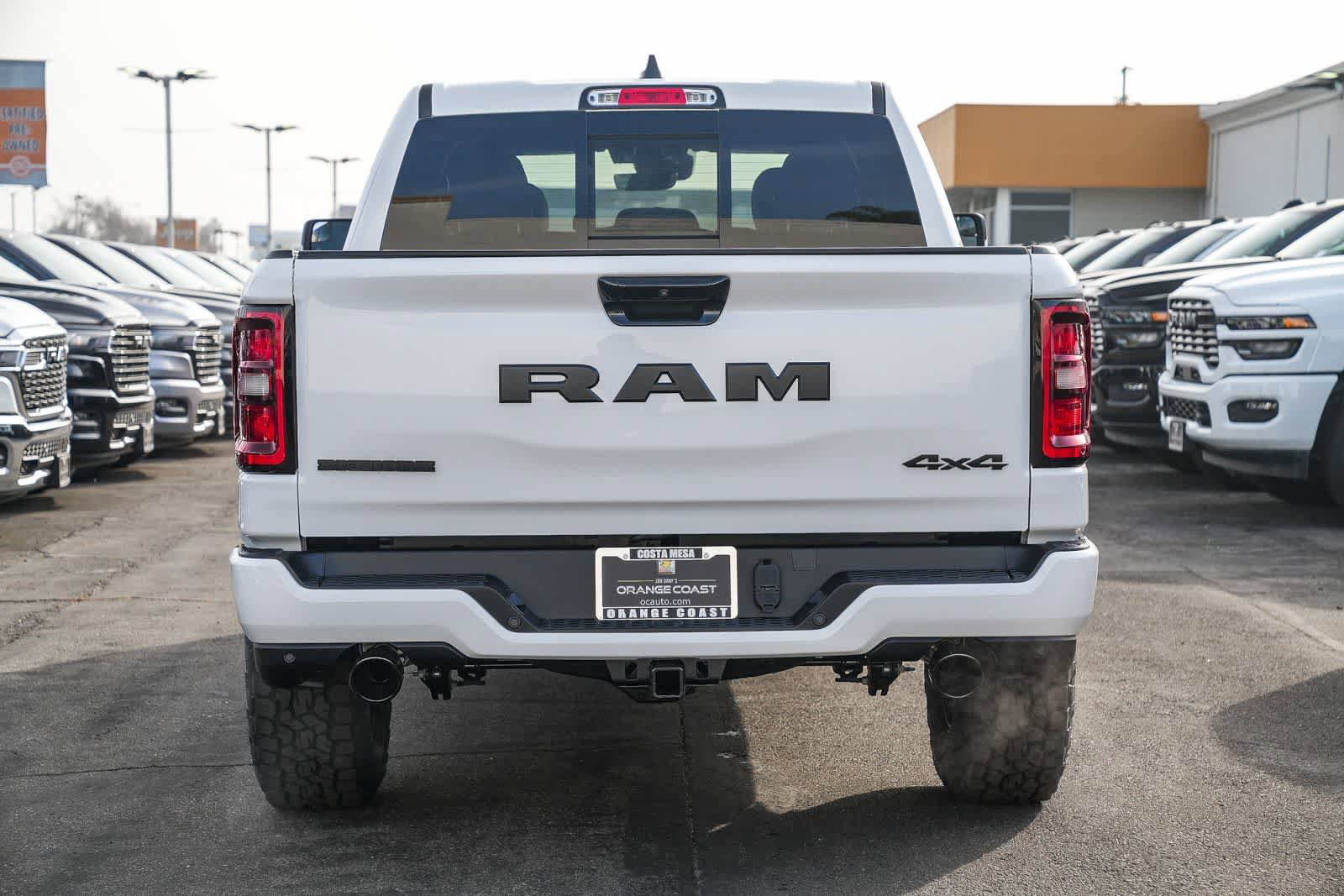 New 2026 RAM 1500 Big Horn AWD/4WD image 5