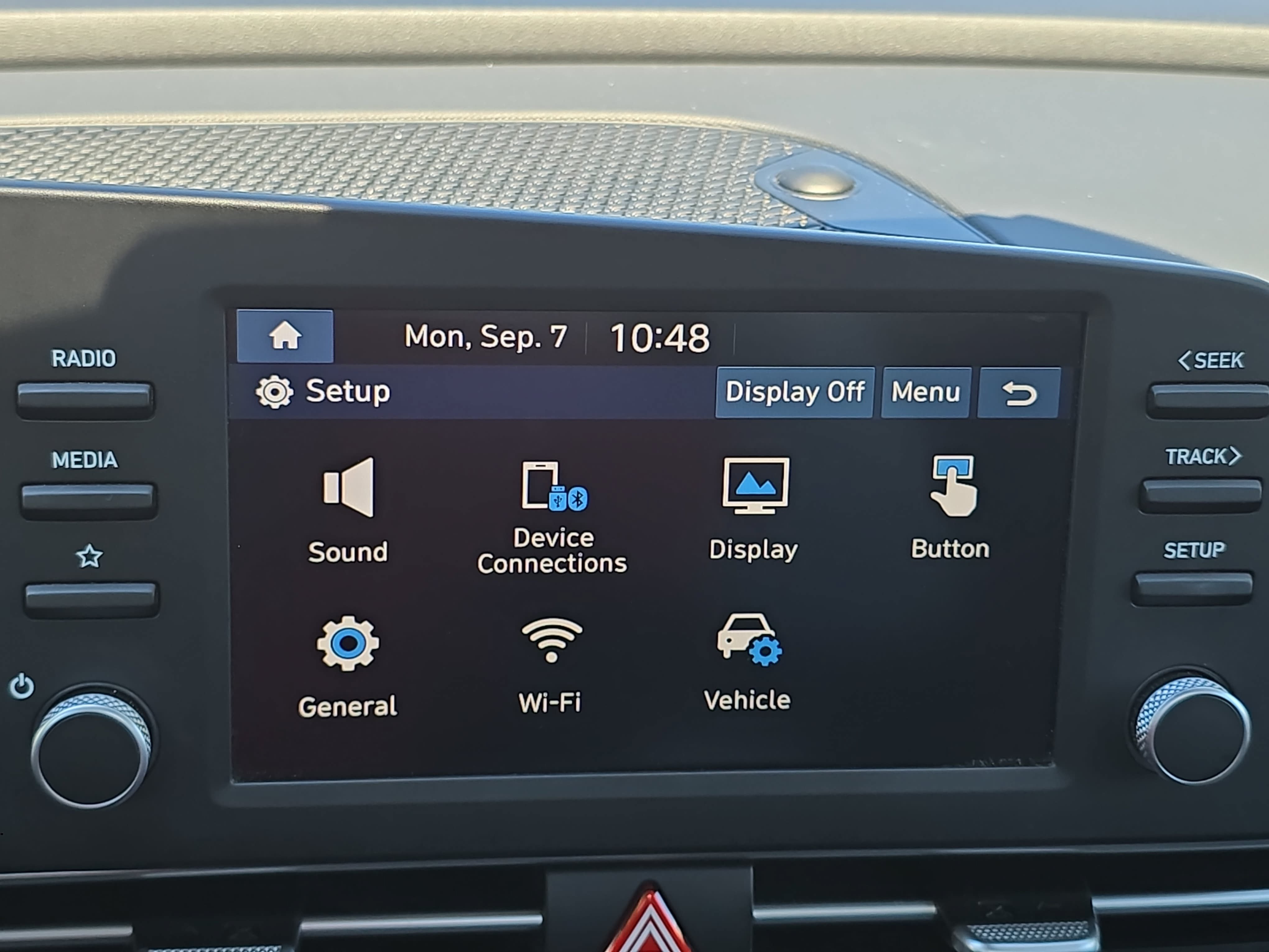 Used 2023 Hyundai Elantra SE FWD image 20