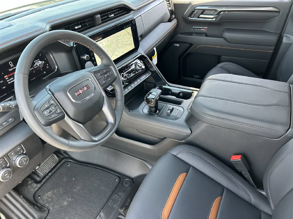 New 2026 GMC Sierra 1500 AT4 w/ Technology Package AWD/4WD image 10