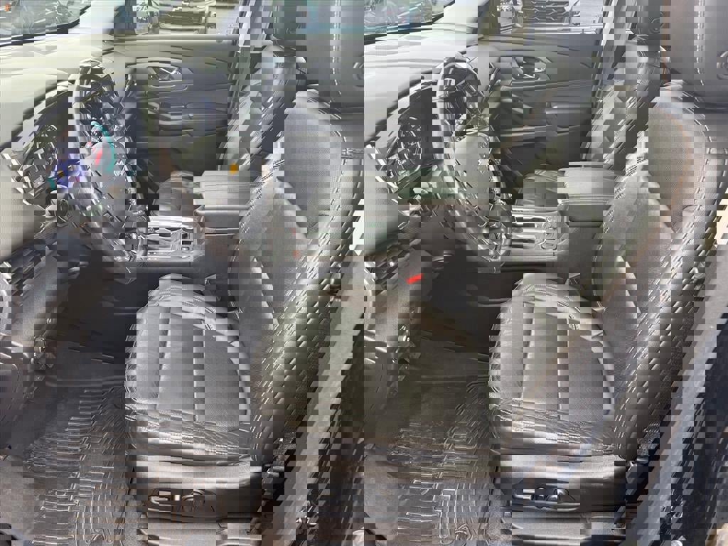 Used 2020 Chevrolet Traverse Premier w/ Redline Edition image 5