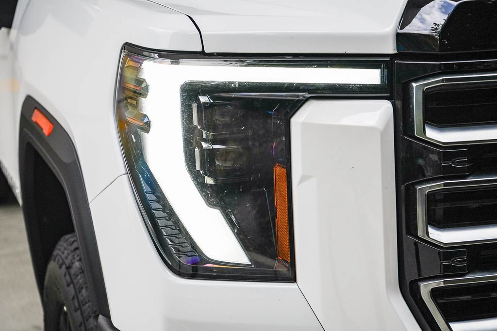 Used 2026 GMC Sierra 2500 AT4 AWD/4WD image 8