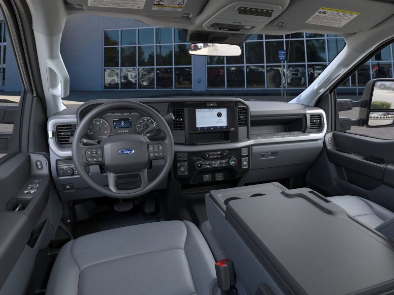 New 2025 Ford F250 XL w/ XL Off-Road Package image 9