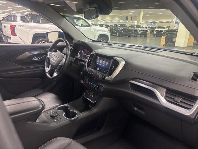 Used 2021 GMC Terrain SLT w/ LPO, Cargo Package image 9