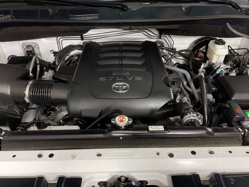 Used 2021 Toyota Tundra Limited w/ Limited Premium Package image 9