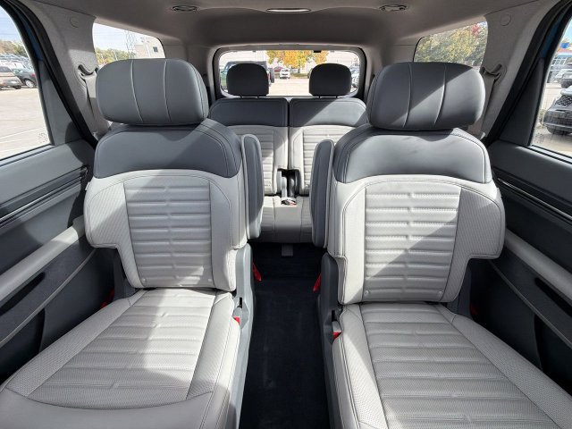 Certified 2024 Kia EV9 Land AWD/4WD image 17