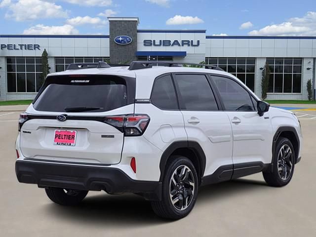 Used 2025 Subaru Forester Premium AWD/4WD image 9