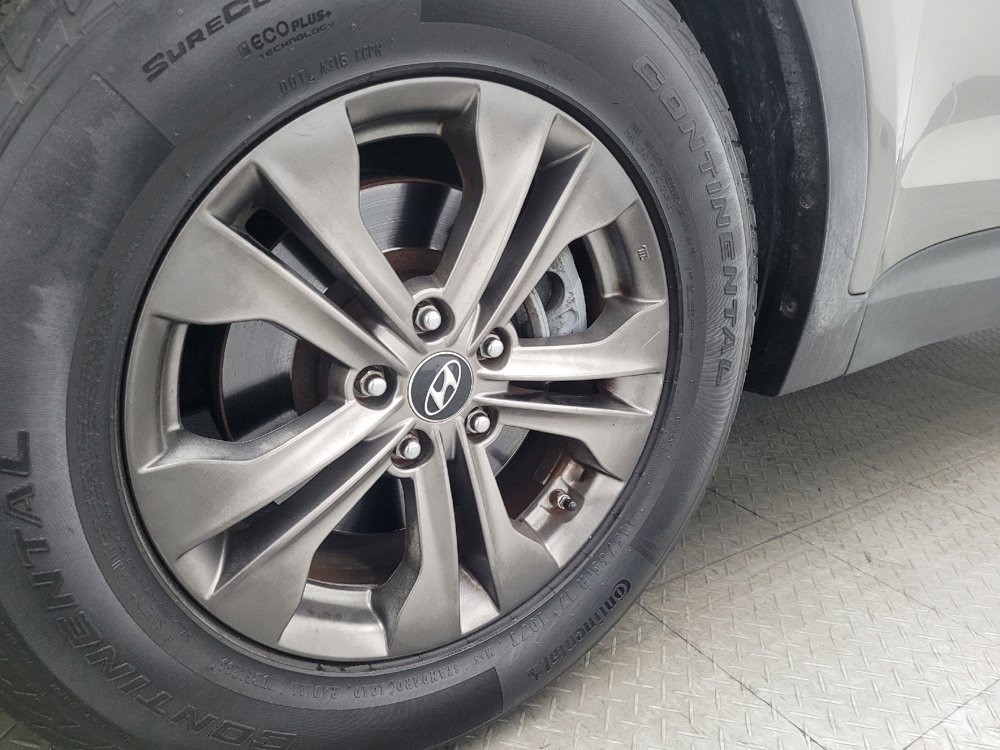 Used 2015 Hyundai Santa Fe Sport image 31