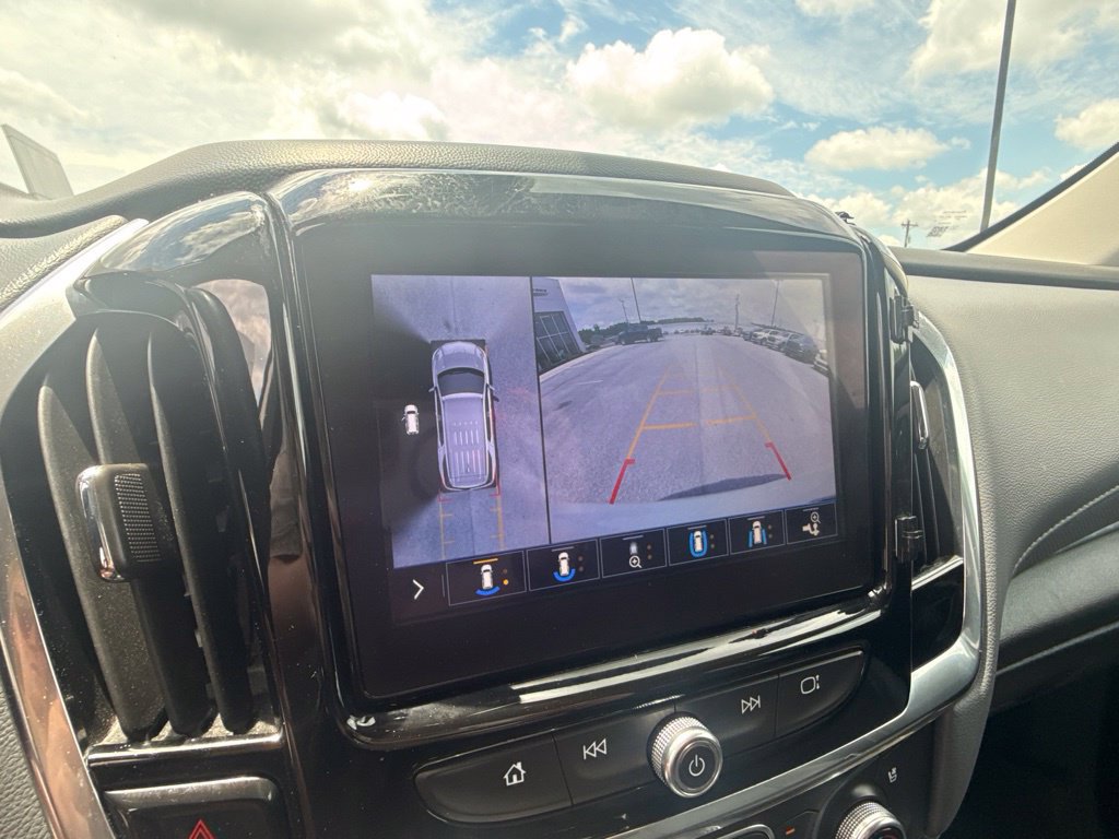 Used 2021 Chevrolet Traverse Premier w/ LPO, Floor Liner Package AWD/4WD image 22
