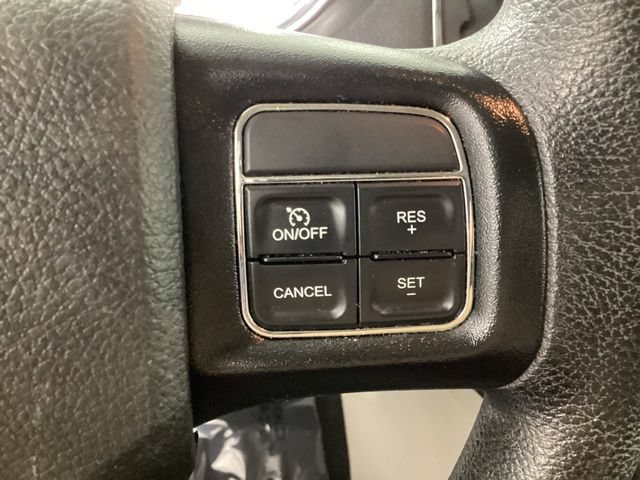 Used 2020 Dodge Grand Caravan SE FWD image 15