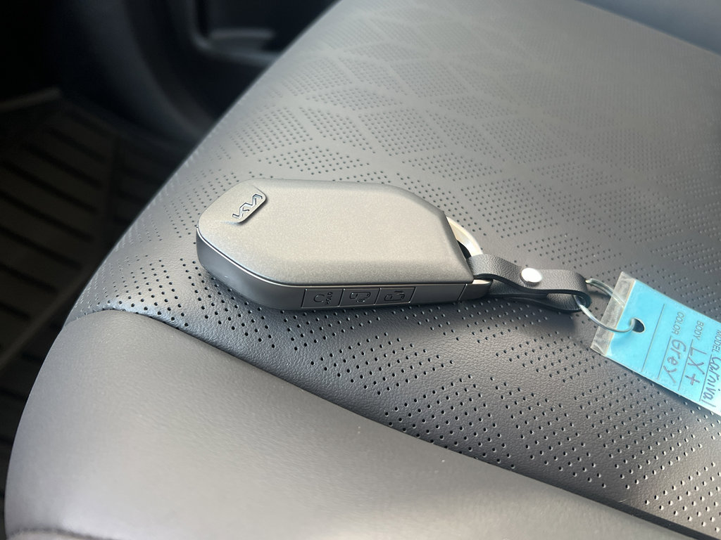 New 2026 Kia Carnival image 28